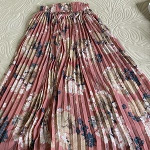 Floral pink skirt